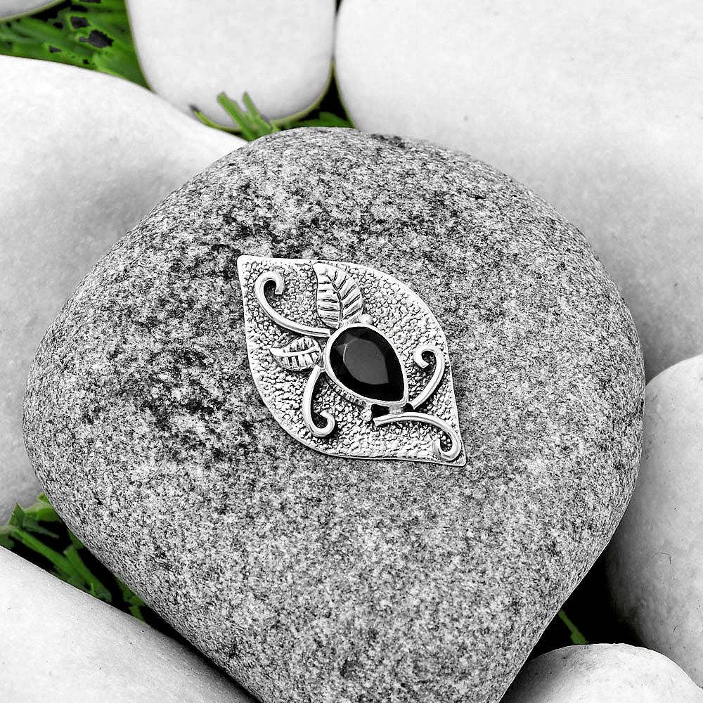 Natural Black Onyx - Brazil Pendant P-1518 SDP132196