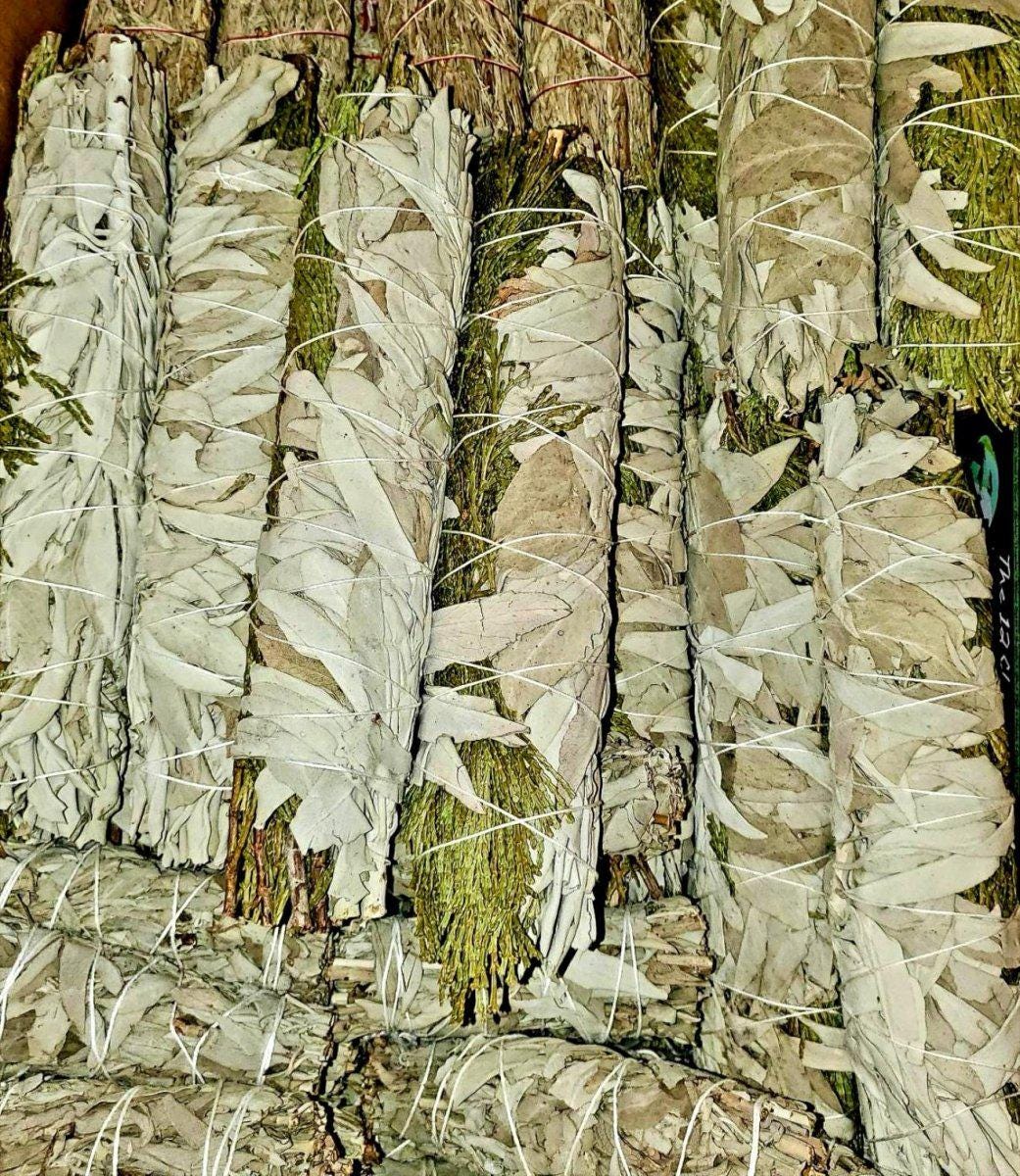 White Sage Cedar Smudge Bundle: Hand-Tied Ritual Smoke Wand